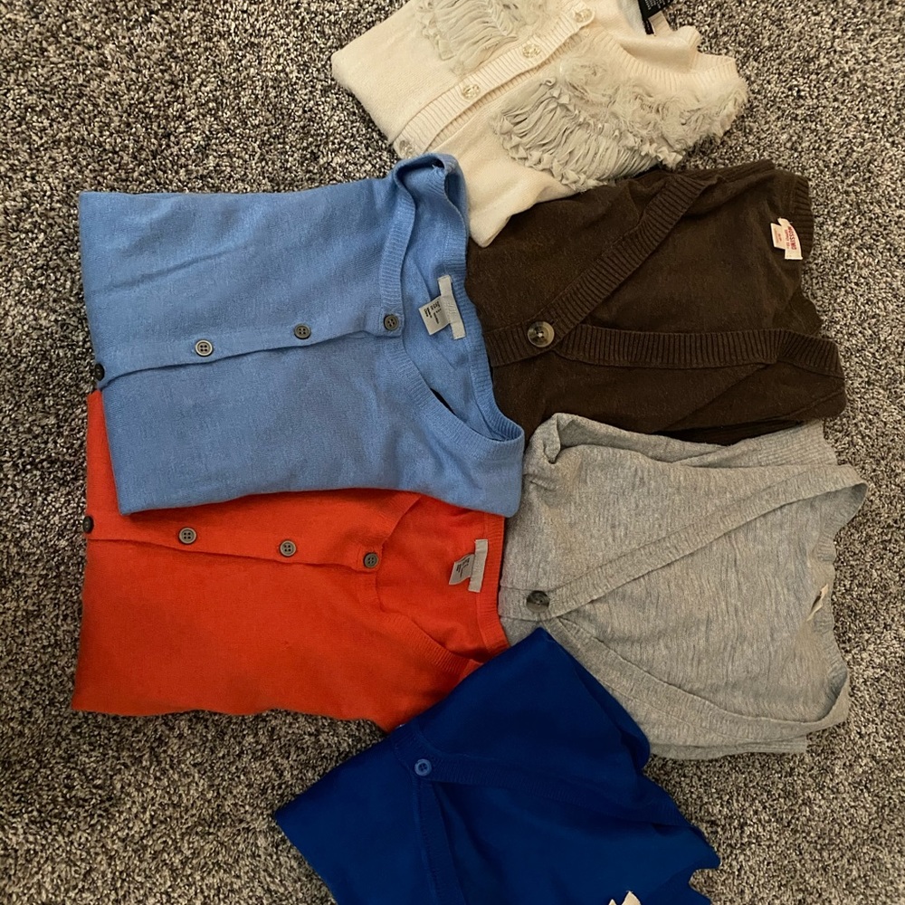 Sweater bundle. $25 or $5 each. Multiple colors.